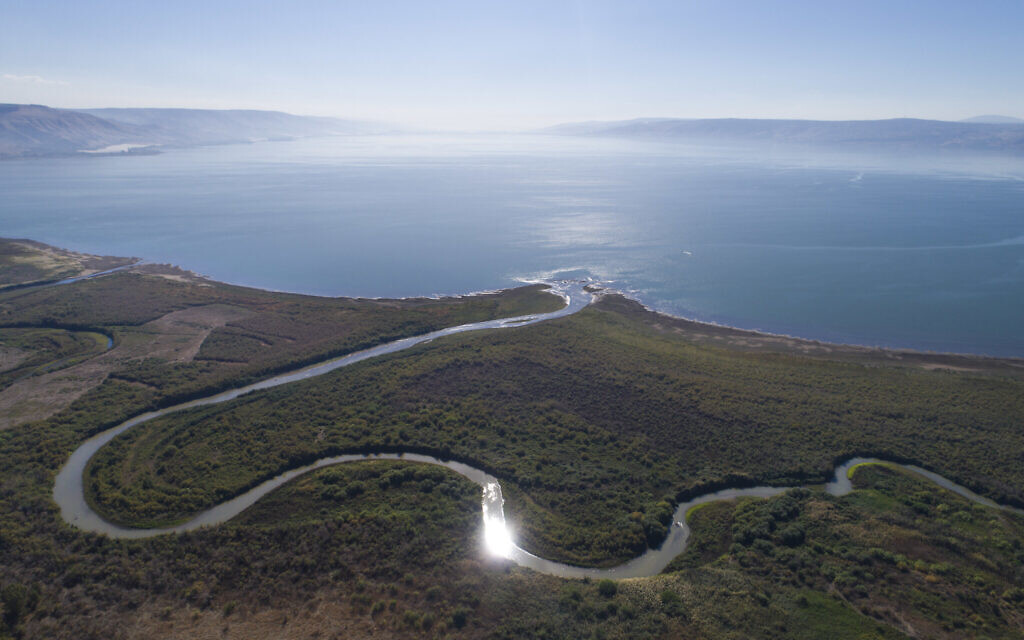 Các nhóm người mệnh Trường Lưu Thủy