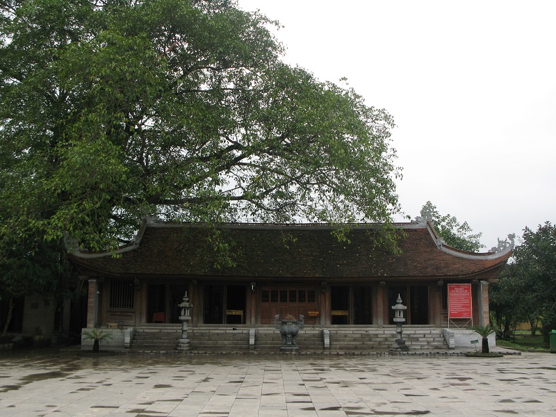 văn khấn đền mẫu âu cơ