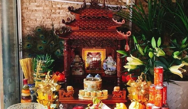 Tuổi Canh Ngọ đặt bàn thờ Thần Tài hướng nào
