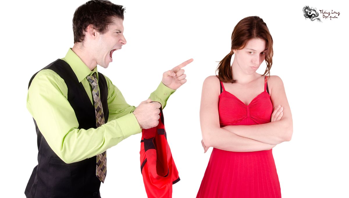 Lấy những con giáp này dễ bị ngoại tình sau lưng