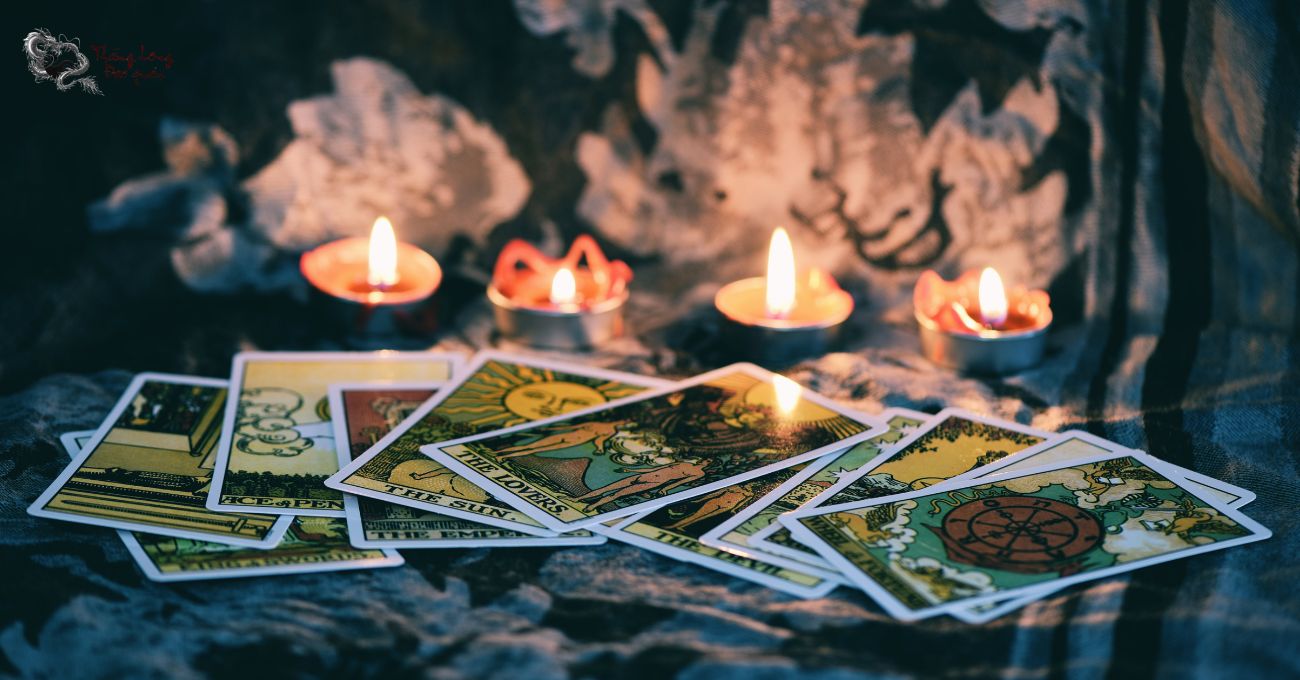 Tarot tình yêu 12 cung hoàng đạo có những biến động gì?