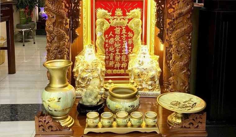 nước cúng trên bàn thờ có uống được không